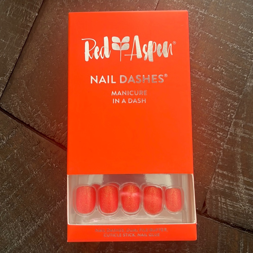 Red Aspen Nail Dashes - Glitter and glow, JAZMINE